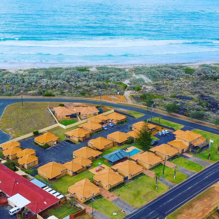 Geraldton'S Ocean West Holiday Units & Short Stay Accommodation Экстерьер фото